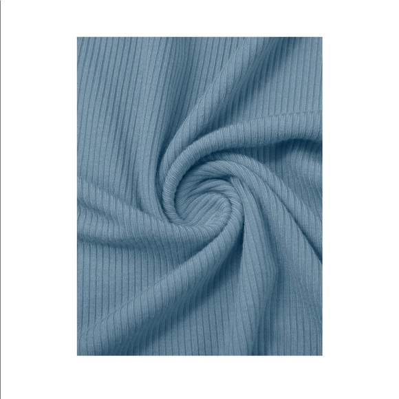 NWT Lettuce Trim Mockneck Top - Picture 4 of 5